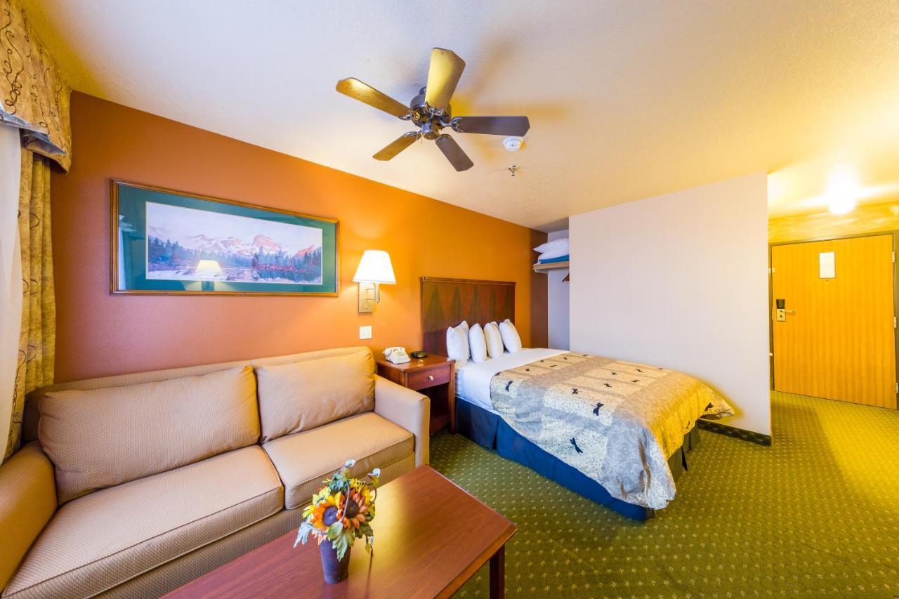 Alpine Inn & Suites Gunnison Bagian luar foto