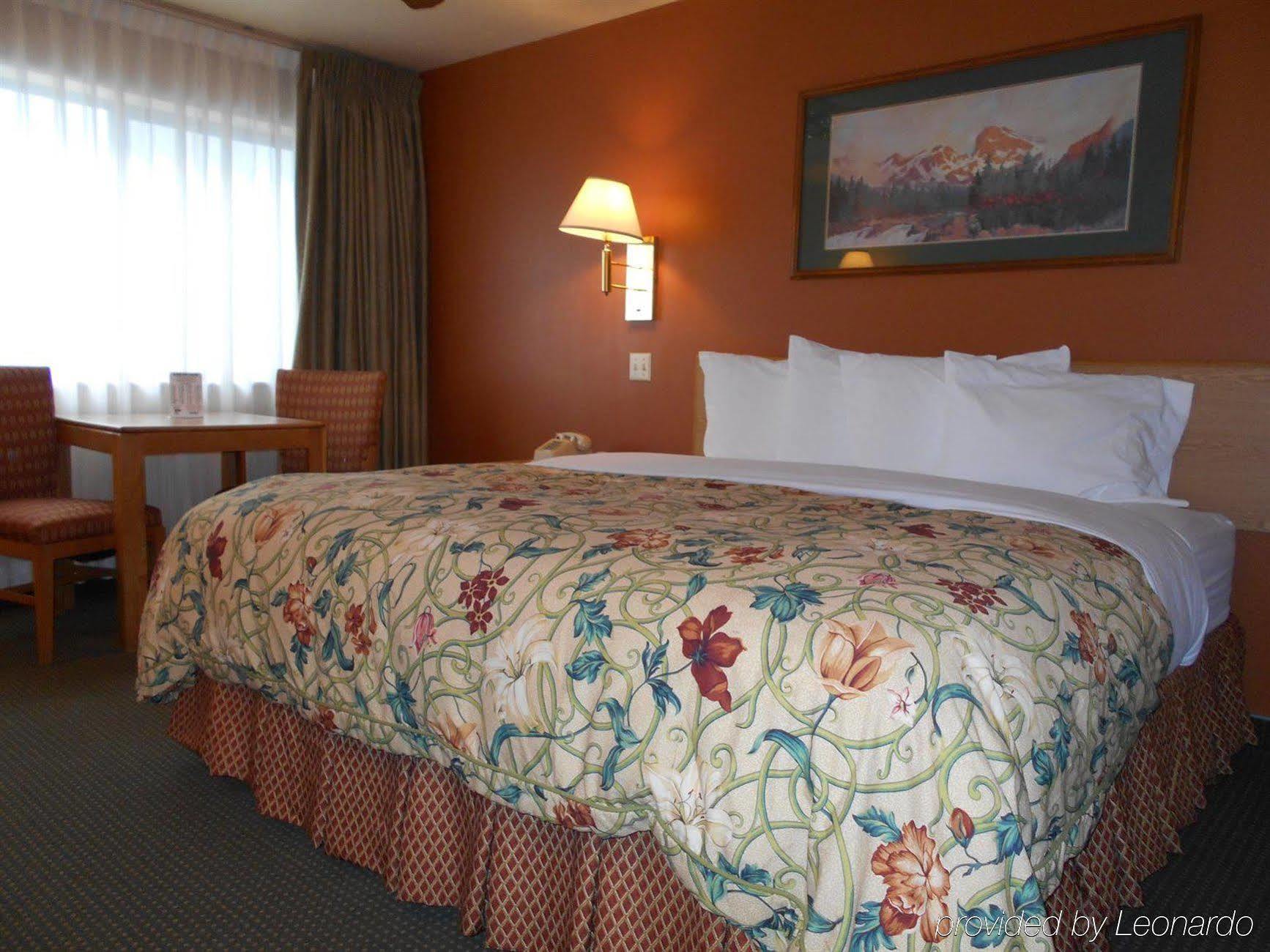 Alpine Inn & Suites Gunnison Bagian luar foto