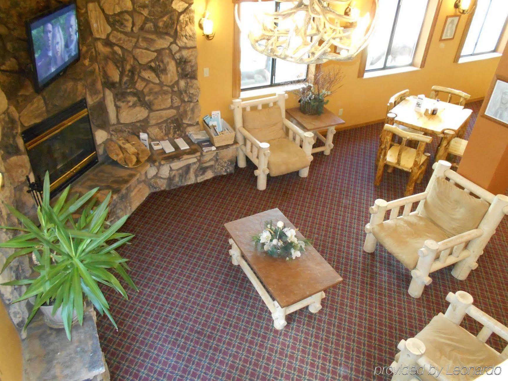 Alpine Inn & Suites Gunnison Bagian luar foto