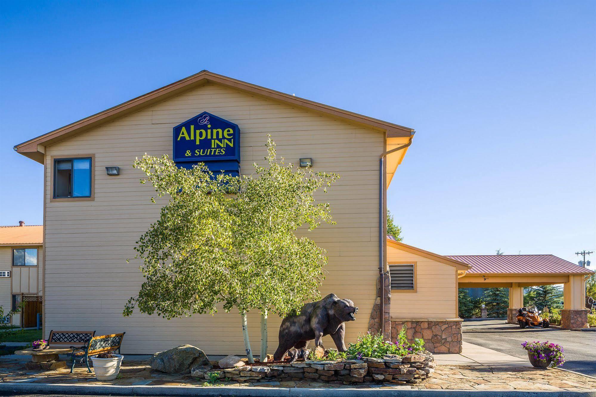 Alpine Inn & Suites Gunnison Bagian luar foto