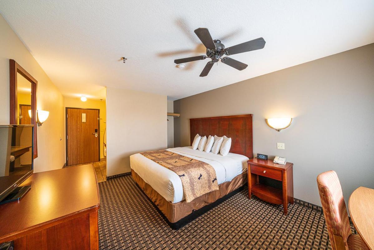 Alpine Inn & Suites Gunnison Bagian luar foto