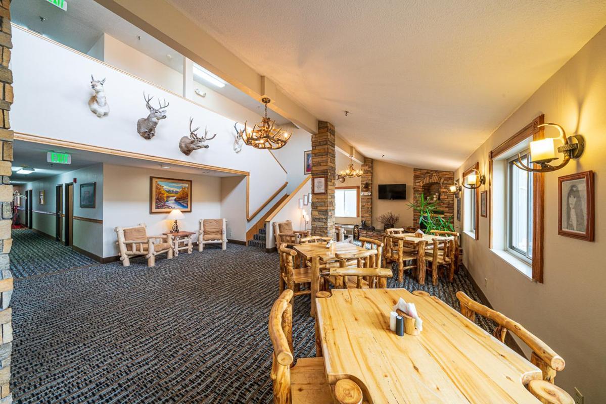 Alpine Inn & Suites Gunnison Bagian luar foto